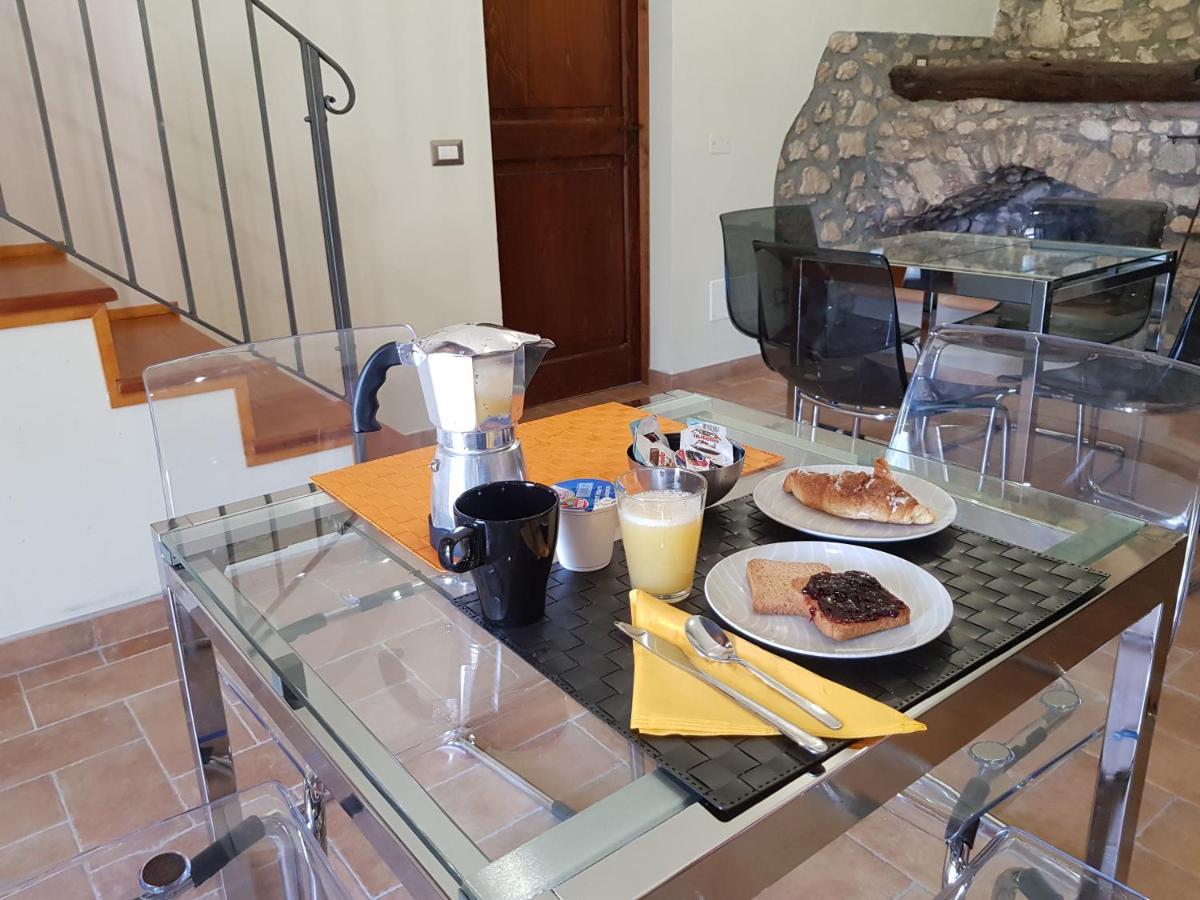 La Colombaia Bed & Breakfast Cascia Luaran gambar